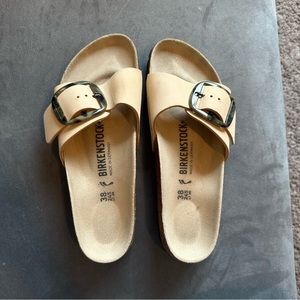Birkenstock | Madrid Torty Slide Sandal - ALMOND NUBUCK LEATHER